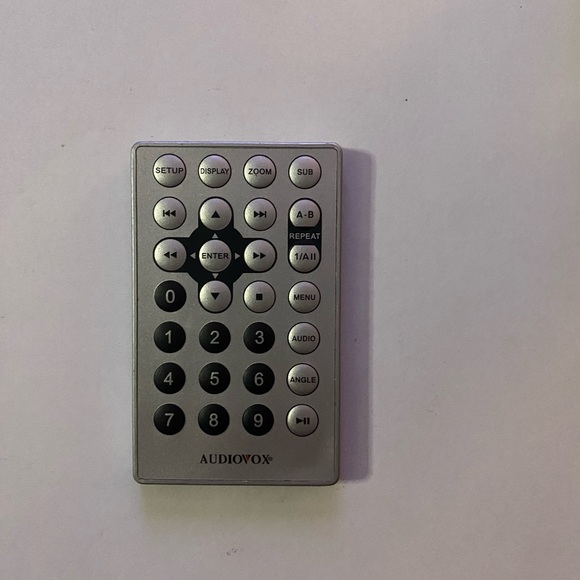 Audiovox DVD remote control tested - Picture 1 of 2